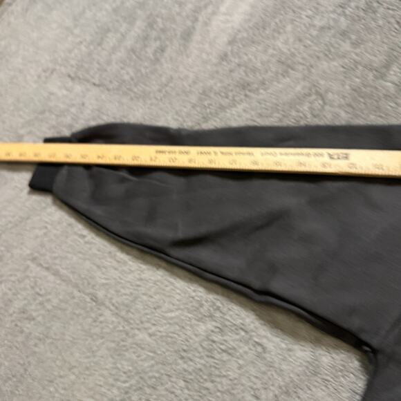 AC/DC Blow up Your Video Tour Sweater Retro NWT Adult M Graphic Tee Crew Neck - Picture 4 of 6